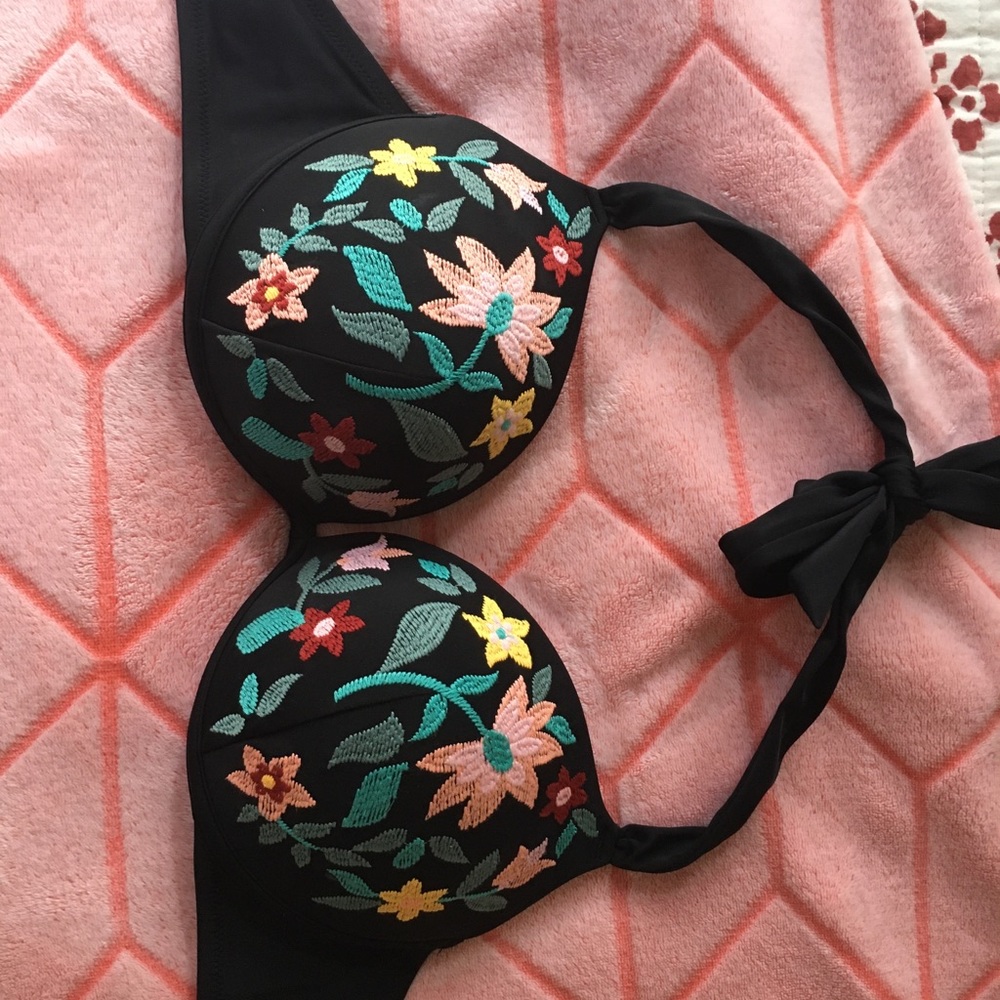 Black/Multicolored Floral Stitched Bikini Top